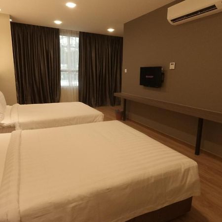 U Design Hotel Kuala Lipis Exterior foto