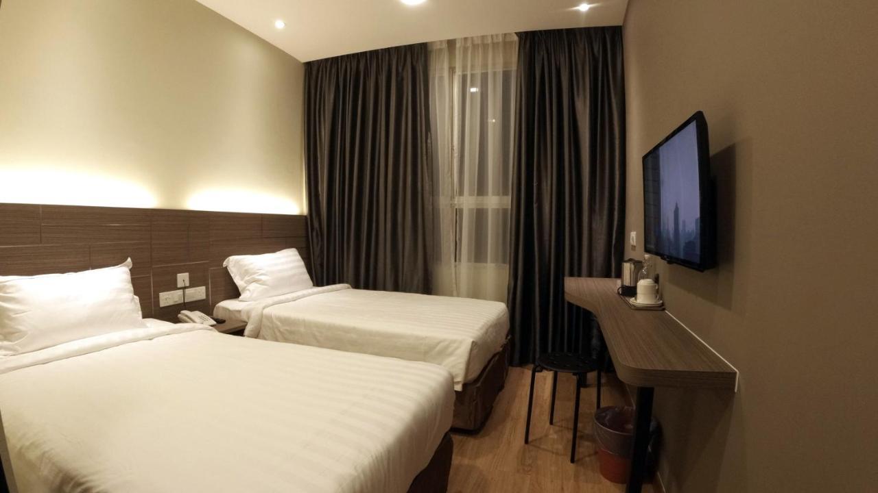 U Design Hotel Kuala Lipis Exterior foto